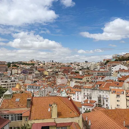 Castelo 12 Balcony View - & Suites
